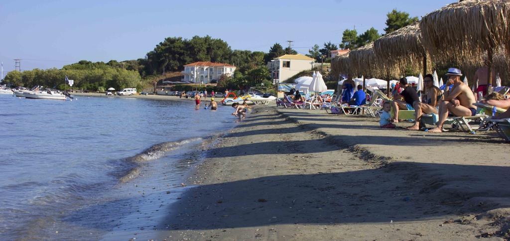 Olive Grove Apts Литакия Экстерьер фото