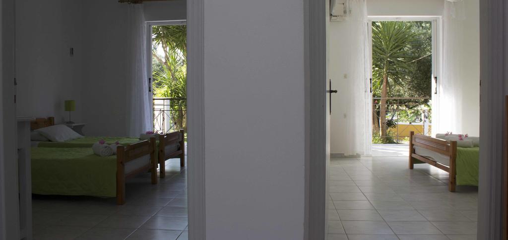 Olive Grove Apts Литакия Экстерьер фото