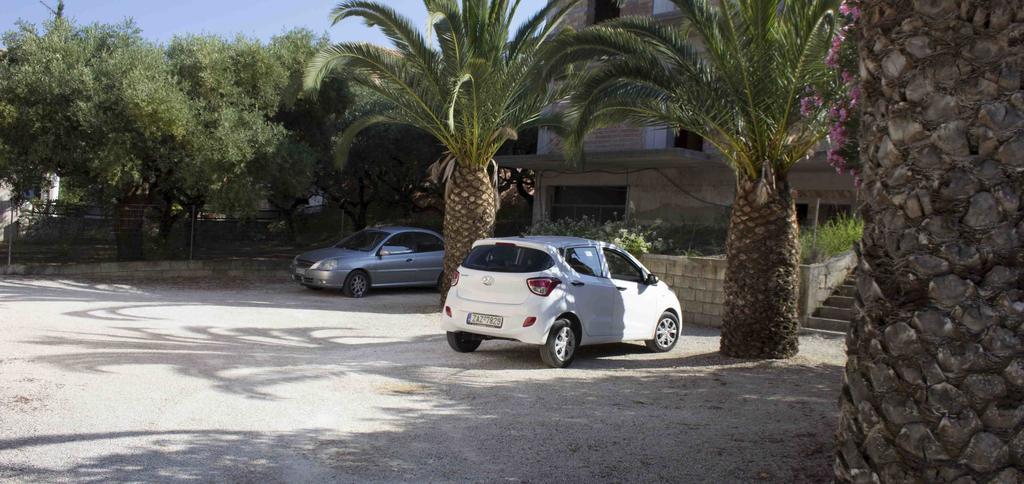 Olive Grove Apts Литакия Экстерьер фото